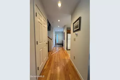 9063 Mountainside Dr, Hancock, MA 01237 - Photo 13