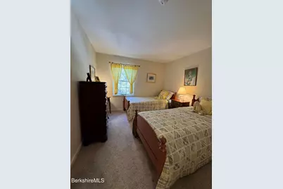 9063 Mountainside Dr, Hancock, MA 01237 - Photo 33