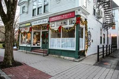 44 Main St APT #1, Stockbridge, MA 01262 - Photo 19