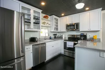 44 Main St APT #1, Stockbridge, MA 01262 - Photo 7