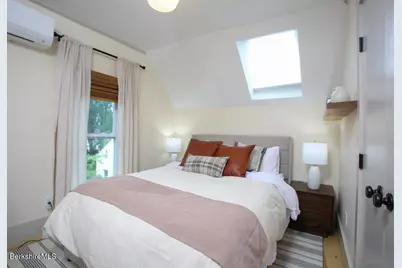 44 Main St #3, Stockbridge, MA 01262 - Photo 9