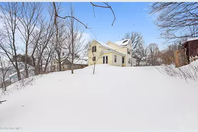 71 Weller Ave, Pittsfield, MA 01201 - Photo 5