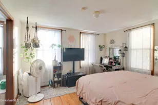 30 Edgewood Rd, Pittsfield, MA 01201 - Photo 13