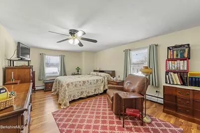 40 Baldwin Ave, Pittsfield, MA 01201 - Photo 31