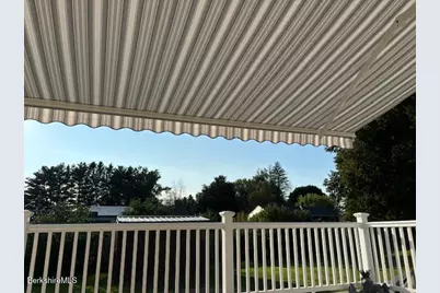 40 Baldwin Ave, Pittsfield, MA 01201 - Photo 7