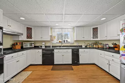 40 Baldwin Ave, Pittsfield, MA 01201 - Photo 13