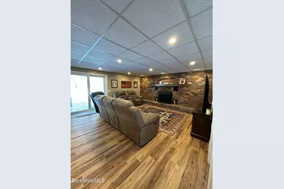 149 Kittredge Rd, Pittsfield, MA 01201 - Photo 25