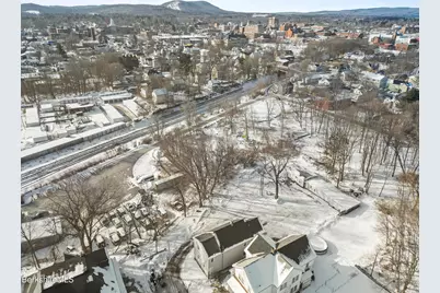 1 1/2 Cherry St, Pittsfield, MA 01201 - Photo 21