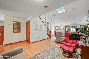 30 Clifden Ct, Lenox, MA 01240 - Photo 11