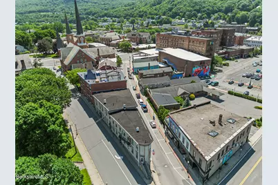 19 N Church St #5, North Adams, MA 01247 - Photo 13