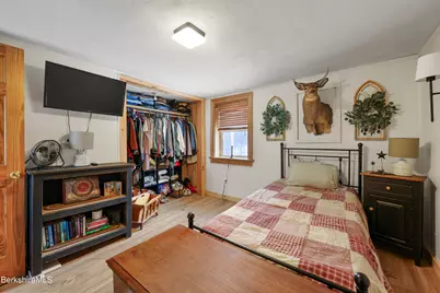 624 River Rd, Clarksburg, MA 01247 - Photo 23