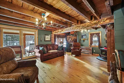 624 River Rd, Clarksburg, MA 01247 - Photo 15