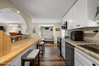 18-1 Morgan St #1, Lenox, MA 01240 - Photo 13