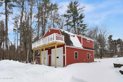 18-1 Morgan St #1, Lenox, MA 01240 - Photo 3