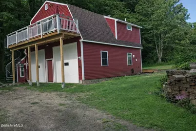 18-1 Morgan St #1, Lenox, MA 01240 - Photo 1