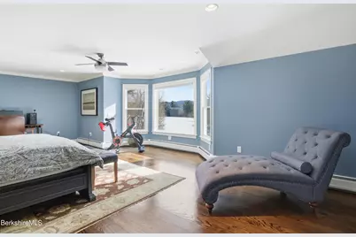 93 Gravesleigh Ter, Pittsfield, MA 01201 - Photo 39