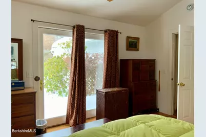 139 West Center Rd, West Stockbridge, MA 01266 - Photo 17