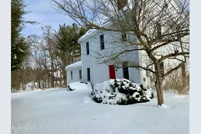139 West Center Rd, West Stockbridge, MA 01266 - Photo 1
