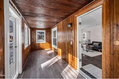 40 Roland St, Pittsfield, MA 01201 - Photo 17