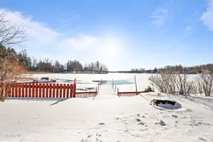 514 S Main St, Lanesborough, MA 01237 - Photo 11