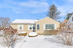 11 Crane Ave, Pittsfield, MA 01201 - Photo 1