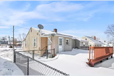 11 Crane Ave, Pittsfield, MA 01201 - Photo 29