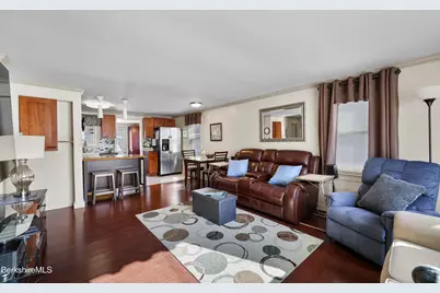 11 Crane Ave, Pittsfield, MA 01201 - Photo 5