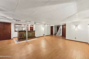 112 Sampson Pkwy, Pittsfield, MA 01201 - Photo 15