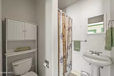 1 East Rd, Adams, MA 01220 - Photo 31