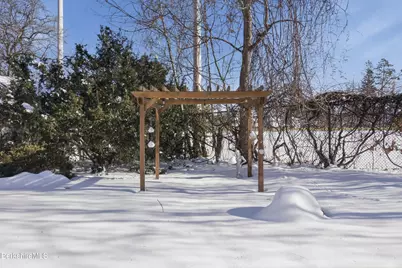 18 Meadow Ln, Pittsfield, MA 01201 - Photo 43