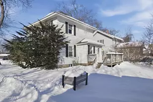 18 Meadow Ln, Pittsfield, MA 01201 - Photo 41