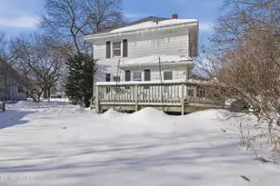 18 Meadow Ln, Pittsfield, MA 01201 - Photo 39