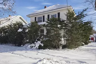 18 Meadow Ln, Pittsfield, MA 01201 - Photo 3