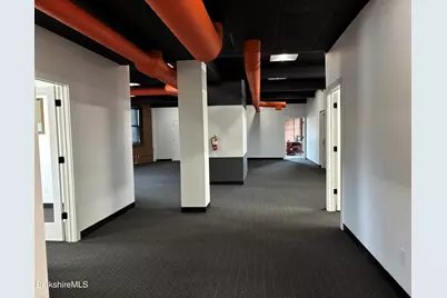 34 Depot St, Pittsfield, MA 01201 - Photo 9