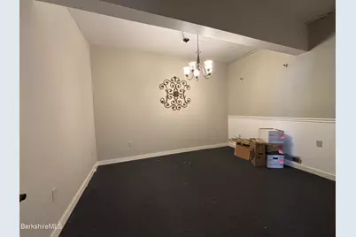 34 Depot St, Pittsfield, MA 01201 - Photo 7