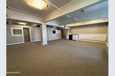 34 Depot St, Pittsfield, MA 01201 - Photo 5