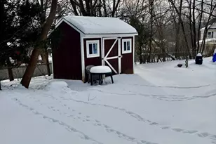 71 Dickinson Ave, Pittsfield, MA 01201 - Photo 29