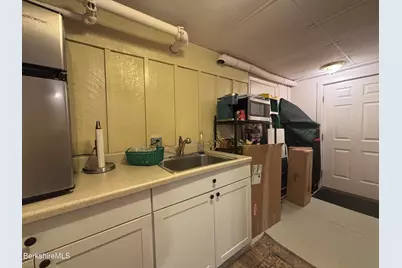 27 Housatonic St, Lenox, MA 01240 - Photo 9