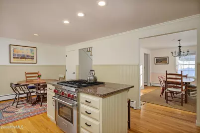 204 Longview Ter, Williamstown, MA 01267 - Photo 11