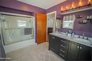582 E New Lenox Rd, Pittsfield, MA 01201 - Photo 11
