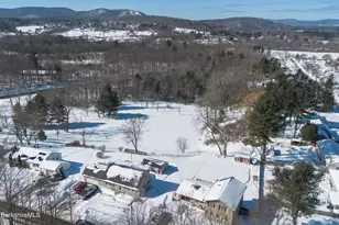 582 E New Lenox Rd, Pittsfield, MA 01201 - Photo 21