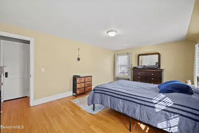 121 Elberon Ave, Pittsfield, MA 01201 - Photo 17