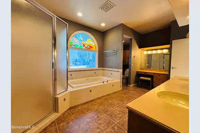 1200 West St, Pittsfield, MA 01201 - Photo 41