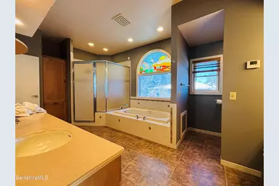 1200 West St, Pittsfield, MA 01201 - Photo 43