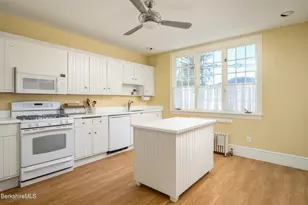 148 South St, Williamstown, MA 01267 - Photo 25