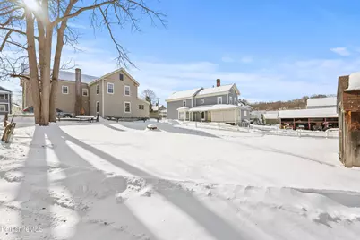 131 Center St, Lee, MA 01238 - Photo 9