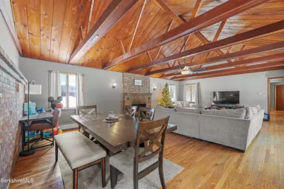 1020 Sandmill Rd, Cheshire, MA 01225 - Photo 11