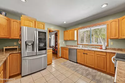 1020 Sandmill Rd, Cheshire, MA 01225 - Photo 17