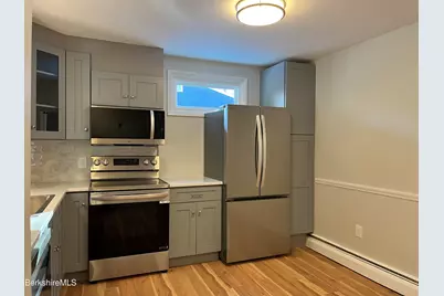 874 East St, Lenox, MA 01240 - Photo 9