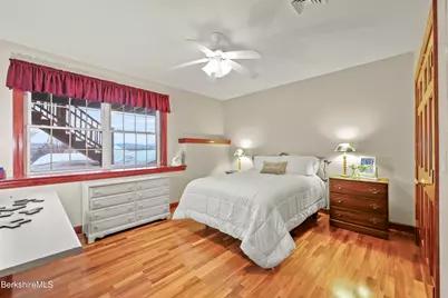 127 Pinecrest Dr, Dalton, MA 01226 - Photo 59